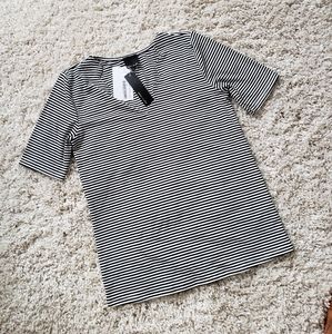 Sweet Claire Black & White Stioe Tee